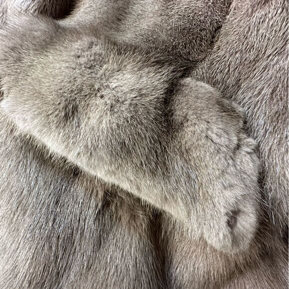 Massini * Pastel Brown Full Length Belted Vertical Mink Mob Wife Coat - Picture 16 of 16